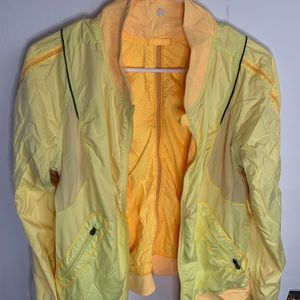 Lululemon yellow jacket